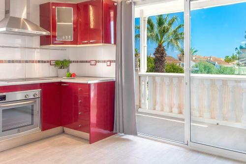 Top Apartment With Sea View And Pool