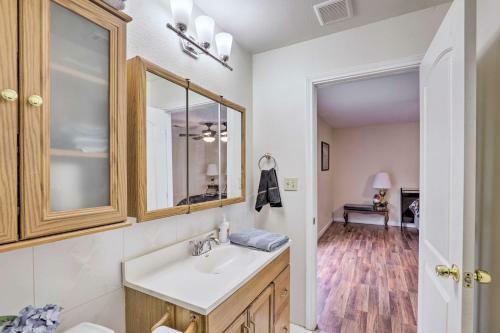 Cozy Camp Swift Home Less Than 3 Mi To Lake Bastrop!