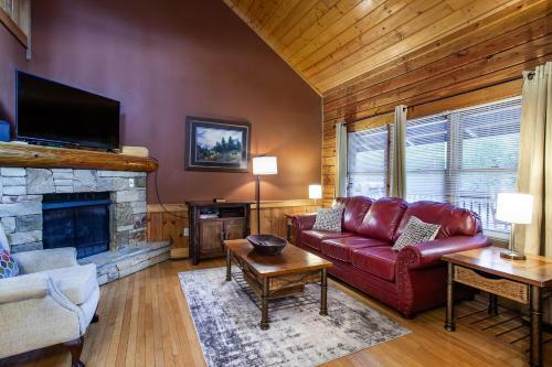 Big Bear Cabin Hot Tub Community Amenities