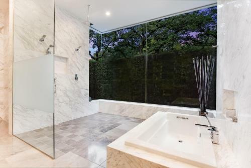 The Above Pinnacle Estate