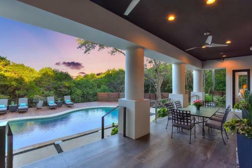 The Above Skyline View Estate