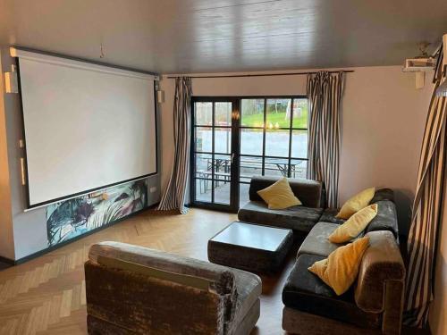Apartamento Beautiful Big House With Garden