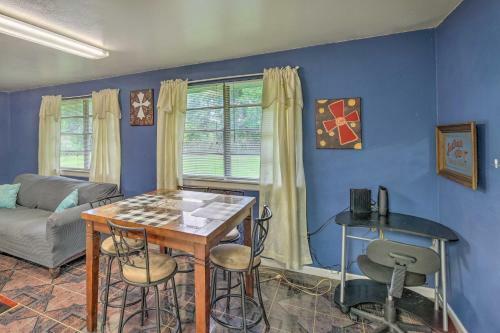 Gulf Coast Home Less Than 2 Mi To Parks And Museums!