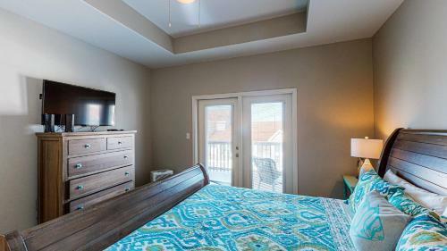 Villa Bc403 Fabulous Townhome With Beach Decor, Shared Heated Pool, Garage Access