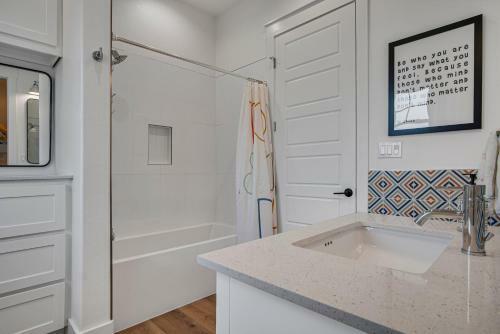 Sbs701-summer Vibes At Sunflower Beach Home