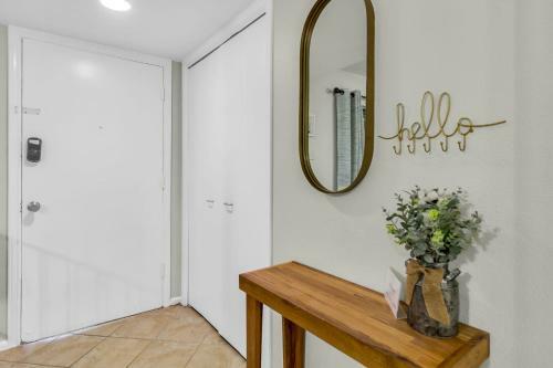 Northside Hideaway- Both Units- Mins To Ut Hospital