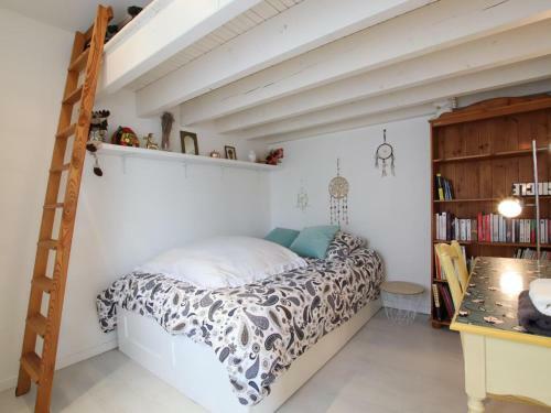 G�te Pau, 4 Pi�ces, 5 Personnes - Fr-1-384-809