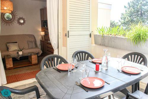 Apartamento Paisible 2 Pi�ces & Terrasse � 2 Pas De La Plage !
