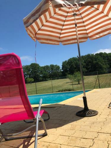 Maison Familiale Avec Piscine Priv�e