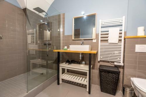Apartamentos Les Vo�tes De Saturnin