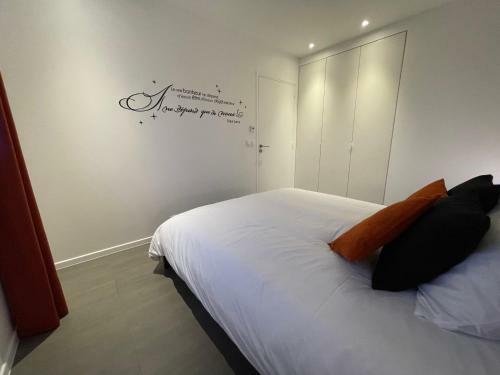 Apartamento Gold Cocoon T3 74m2 Proche Centre Ville