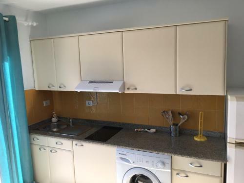 Hoplaco Beach Apartment