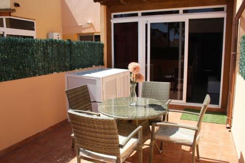 Anju Villas Los Delfines Bravo's Apartments