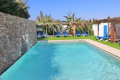 Bungalow La Roa Con Piscina Comunitaria Y Privada