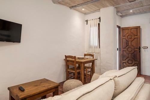 Hostal Y Apartamentos En El Centro La J�bega By Conil Home