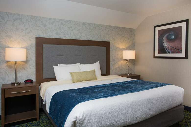 Best Western Plus Wynwood Hotel & Suites