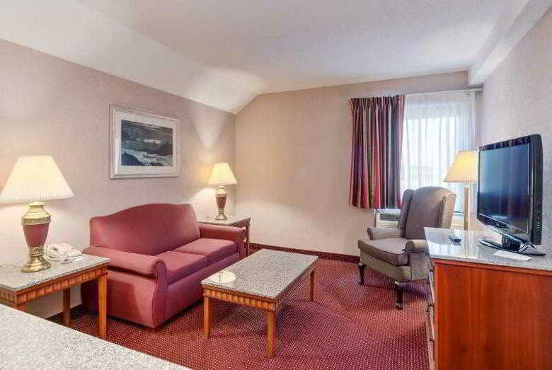Best Western Plus Wynwood Hotel & Suites