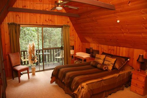 Springbrook Mountain Chalets