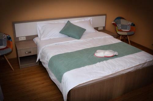 Hostal Pensiunea La Rogo