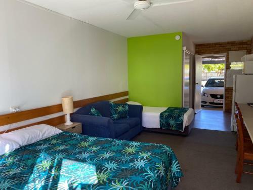 Shelly Beach Motel