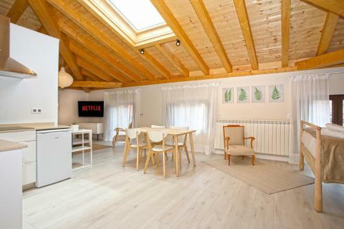 Burgo De Osma Uxama Luxury Apartments Sl