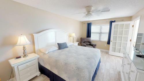 212 Beach Place Condos