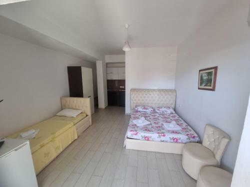 Sea View Apartment Dhermi With Balcony