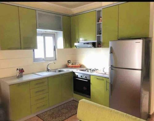 Apartamento Ideally Seascape Flat, With Beach View From Balcon