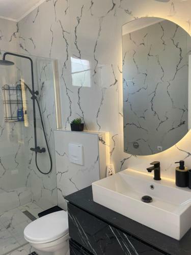 Holidayhousearies