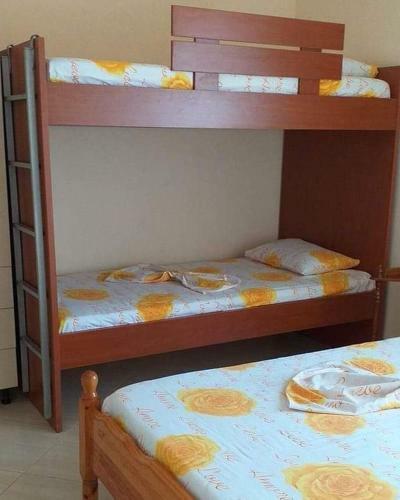Collaku Apartment's