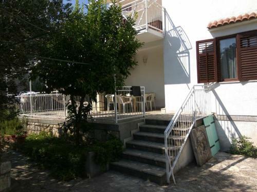 Apartment Iva Banjole