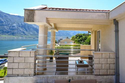 Villa Troya Apartments & Studios