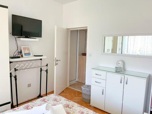 Apartment ?enovi?