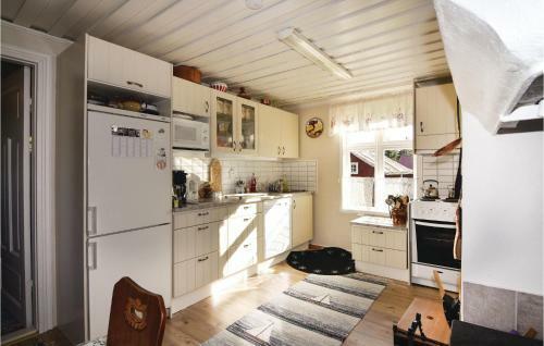 Four-bedroom Holiday Home In Arjang