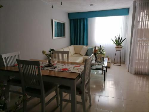 Habitacion Privada Villa Carolina A/c