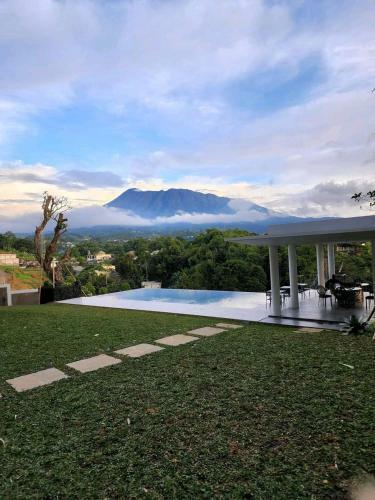 Villa Light