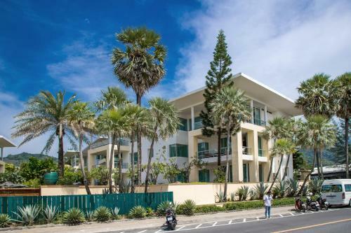 Happy Apartment On Karon Beach