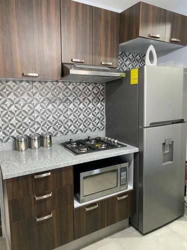 Apartamento Estrena: Centrico+vista Espectacular+alberca+gym
