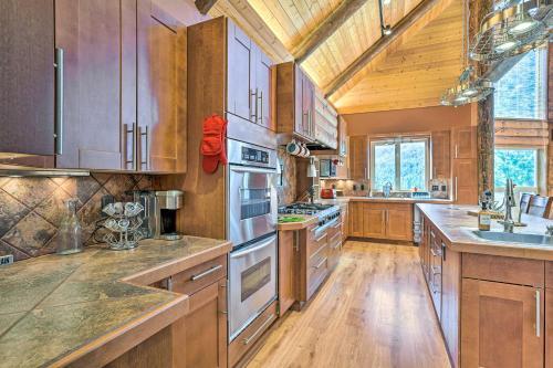 Luxe Prescott Natl Forest Home With Huge Deck