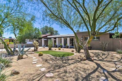 Sleek Phoenix Getaway With Private Pool And Yard!