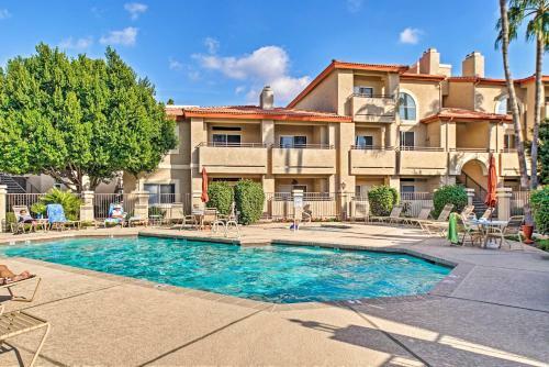 Apartamento Welcoming Phoenix Condo With Mountain Views!