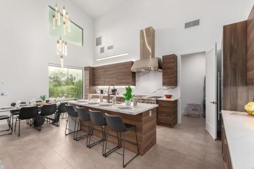 33rd Modern Phoenix Home