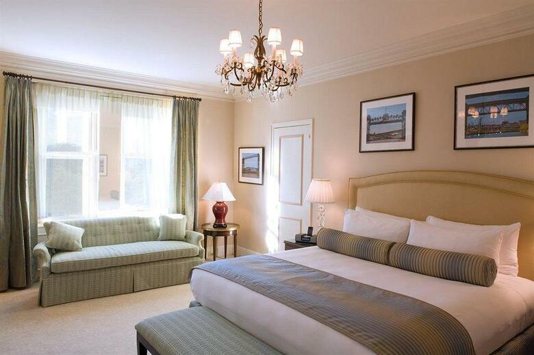 Hotel The Sherry Netherland