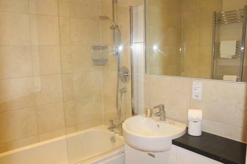 Beautiful 2 Bedroom Apartment In Central Bath