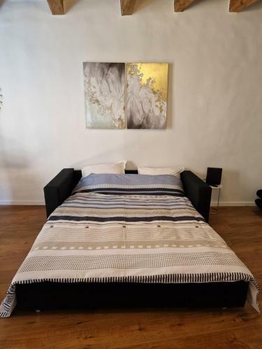 Apartamento Elegant Flat In Old Town, 2 Mins Walk To Lake