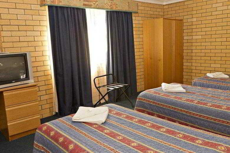 Best Western Hilltops Retreat Motor Inn