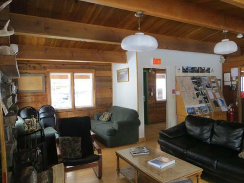 Hi-kananaskis Wilderness Hostel