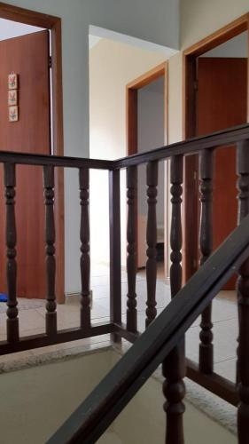 Casa No Per�, Bem Pr�ximo Das Praias E Shopping.
