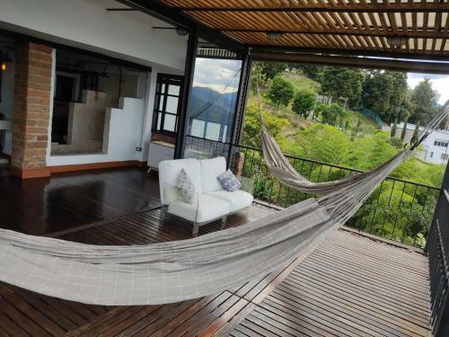 11 Bedroom Gym Luxury Villa - Heated Pool Jacuzzi
