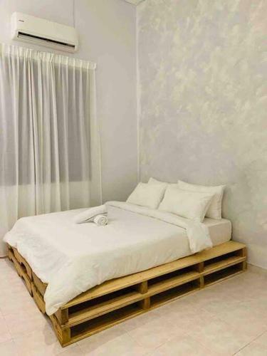 Tokmi Retreat Home With Spacious Garden
